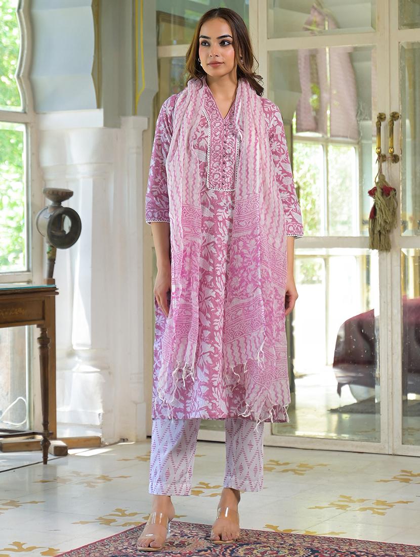 women three quarter sleeve kurta pant with dupatta set - 21931199 - Standard Image - 5