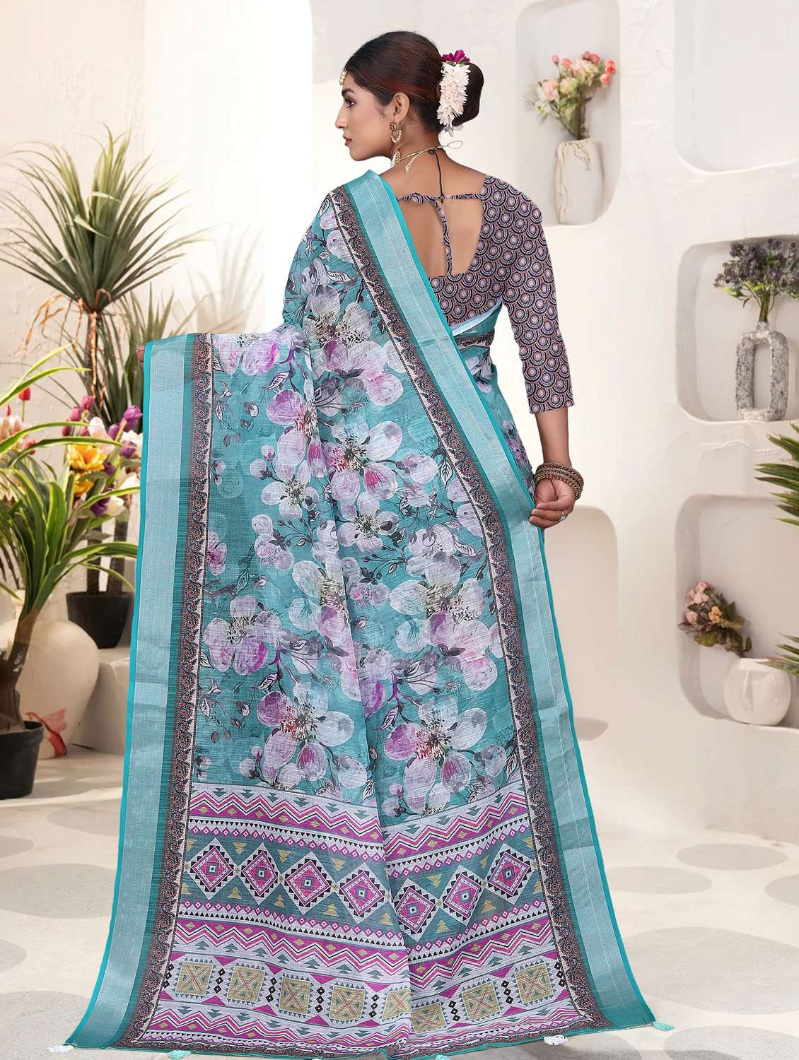 blue art silk printed saree with blouse - 21931207 - Standard Image - 3