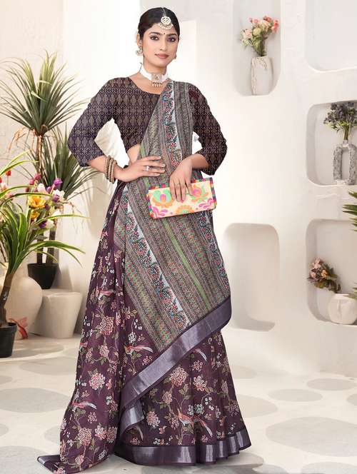 women printed casual wear saree with blouse - 21931213 - Standard Image - 0