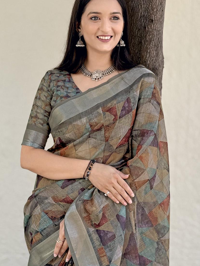 women printed casual wear saree with blouse - 21931219 - Standard Image - 5