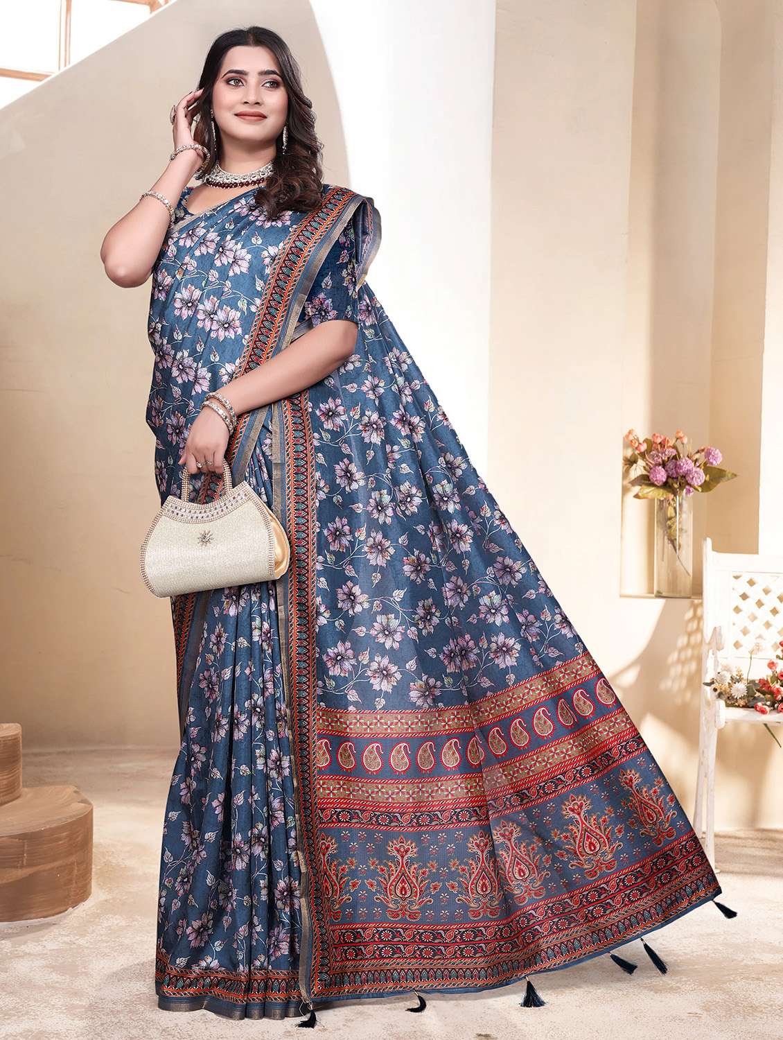 women printed casual wear saree with blouse