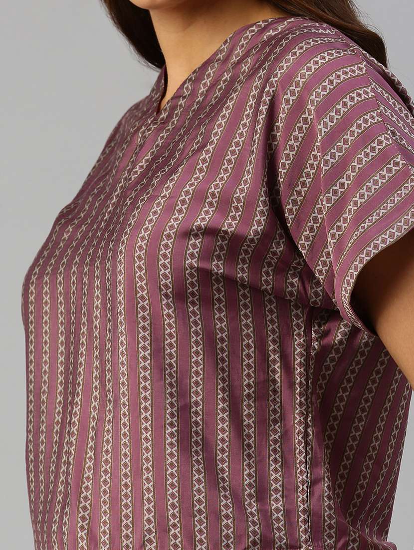 women printed short sleeve crop top - 21931249 - Standard Image - 5