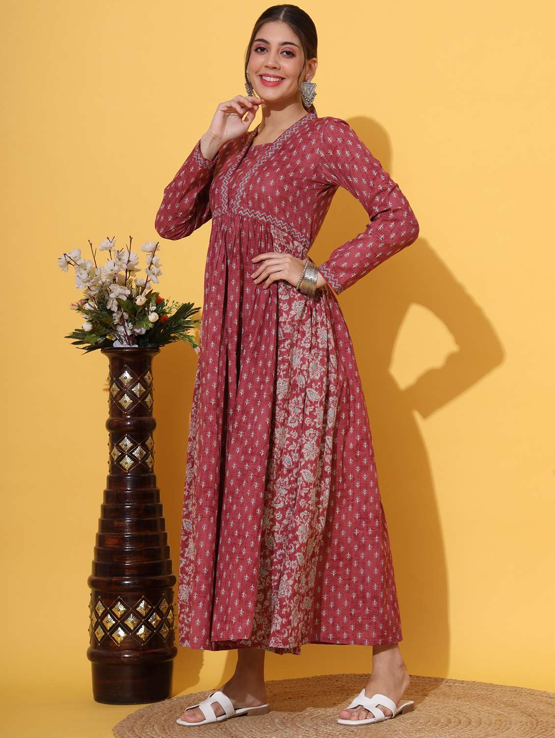 women maroon long sleeve anarkali kurta - 21931567 -  Standard Image - 3