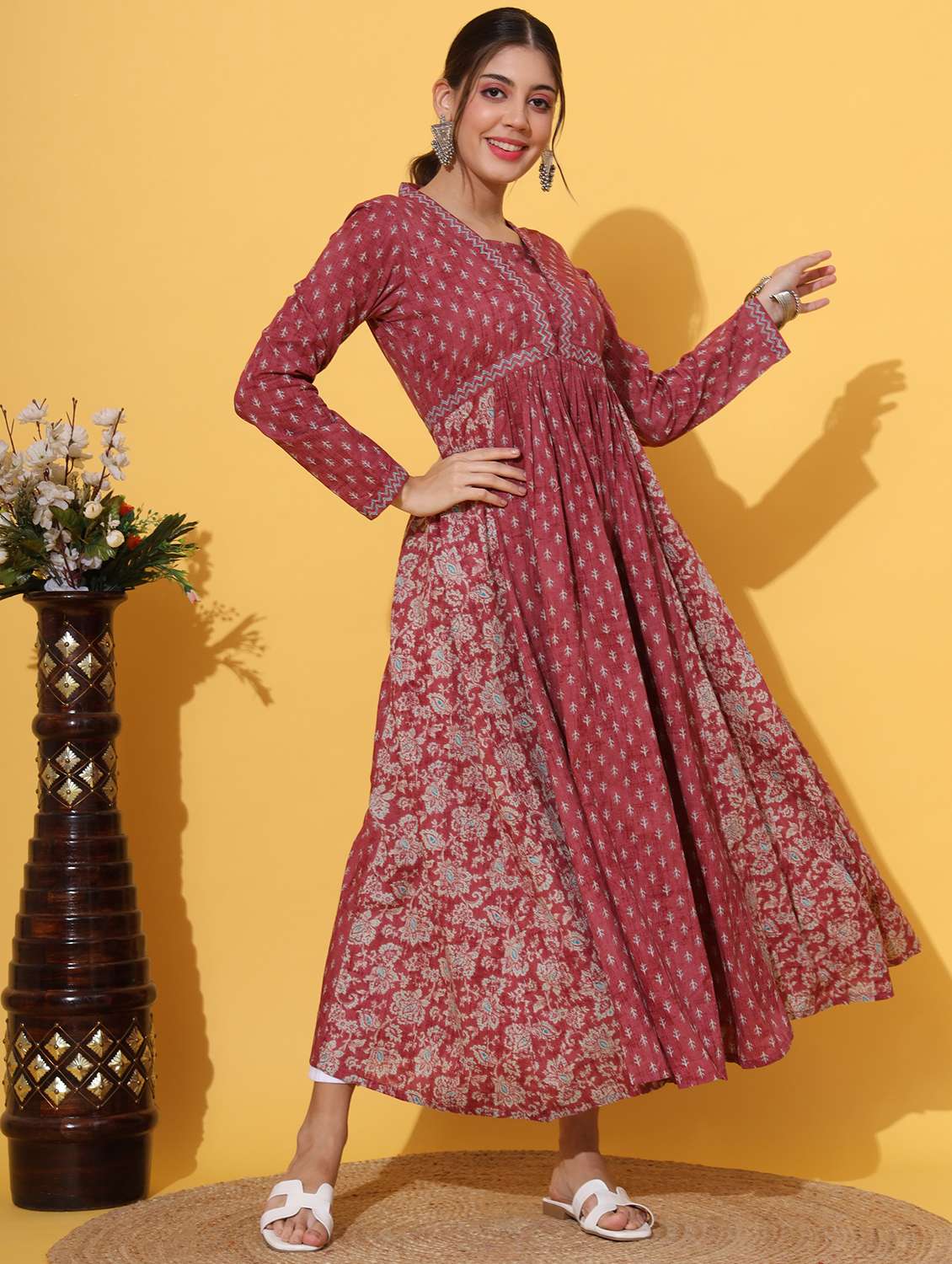women maroon long sleeve anarkali kurta - 21931567 -  Standard Image - 5