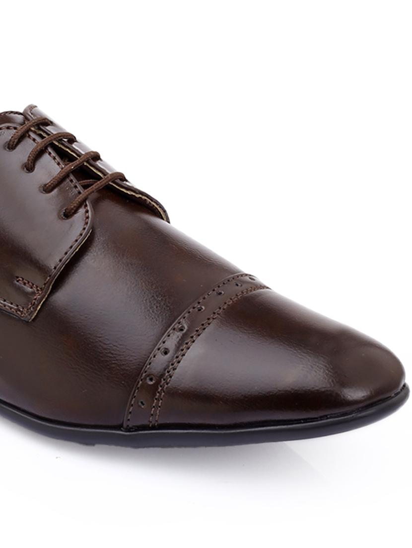 men brown lace-up brouge - 21931654 - Standard Image - 5