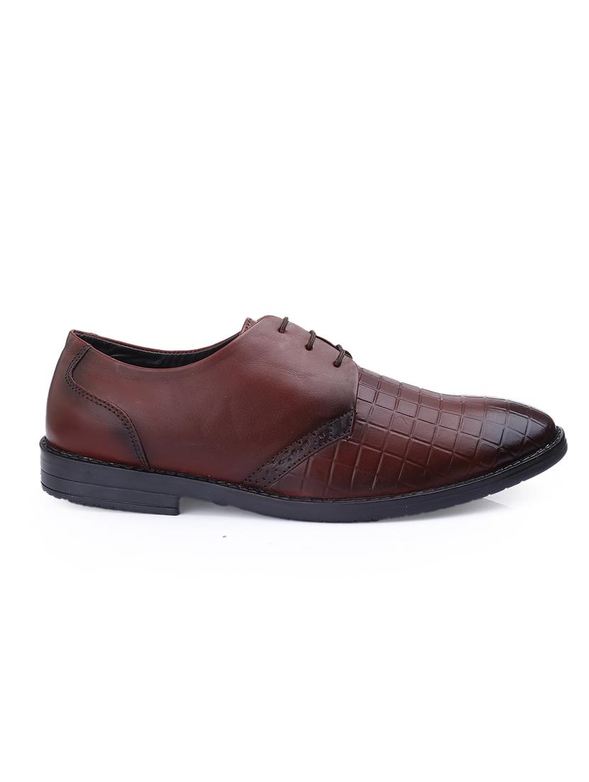 men brown lace-up derby - 21931663 - Standard Image - 3