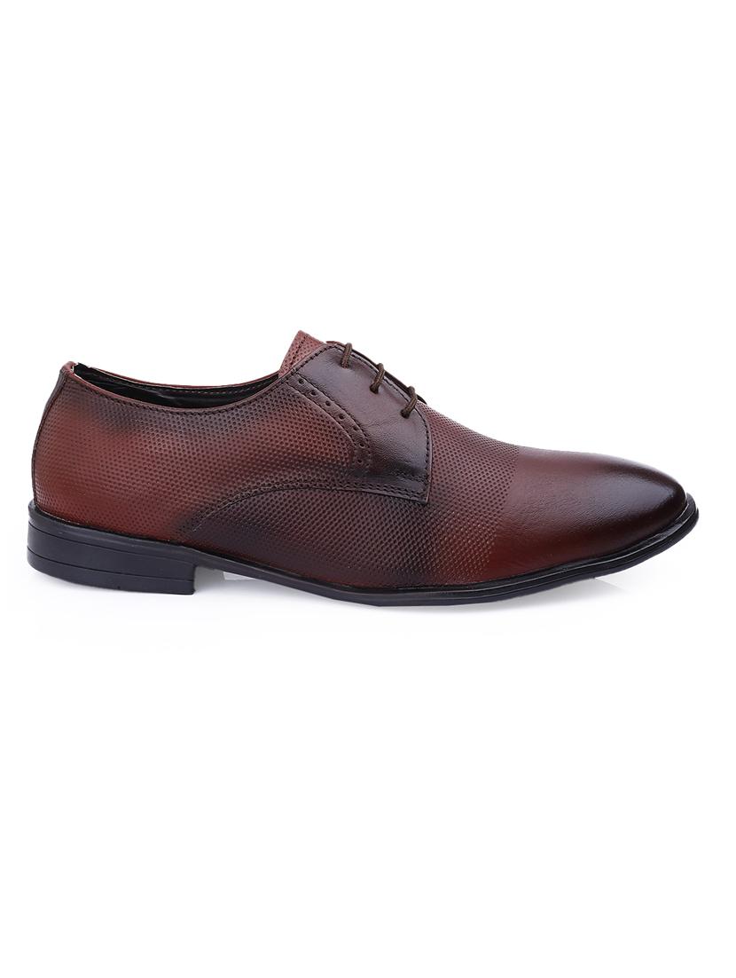 men brown lace-up derby - 21931672 - Standard Image - 3