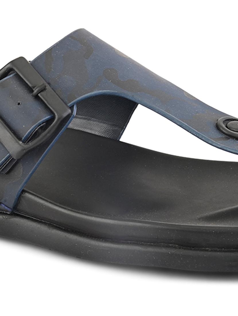 men printed toe separator sandal - 21931680 - Standard Image - 5