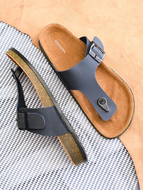 men solid toe separator sandal - 21931685 - Standard Image - 0