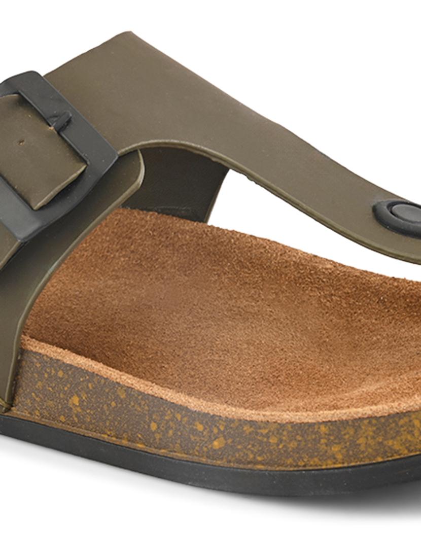 men solid toe separator sandal - 21931686 - Standard Image - 5