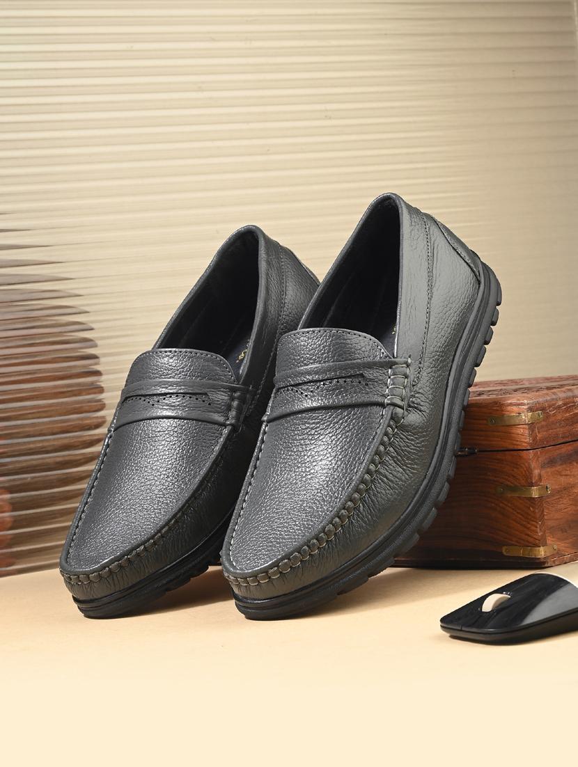 men black slip on loafer - 21931713 -  Zoom Image - 0
