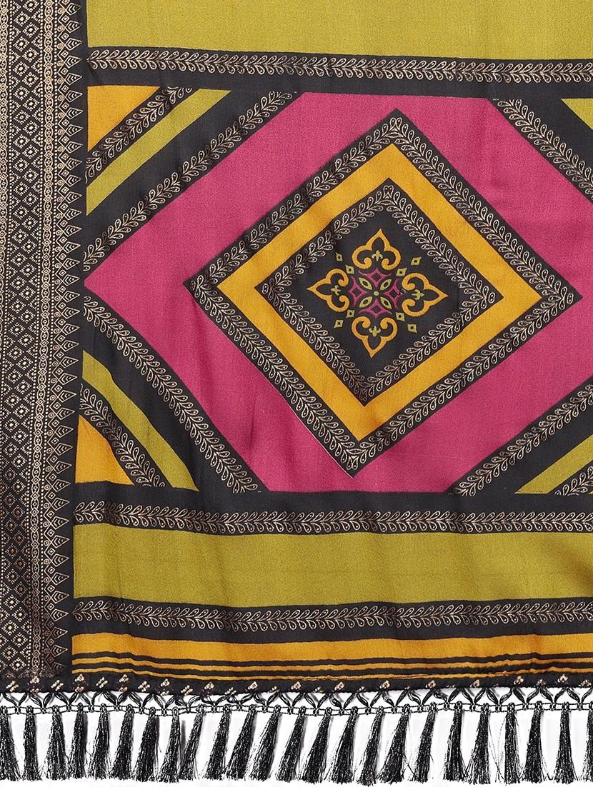women striped printed saree with blouse - 21932117 - Standard Image - 5