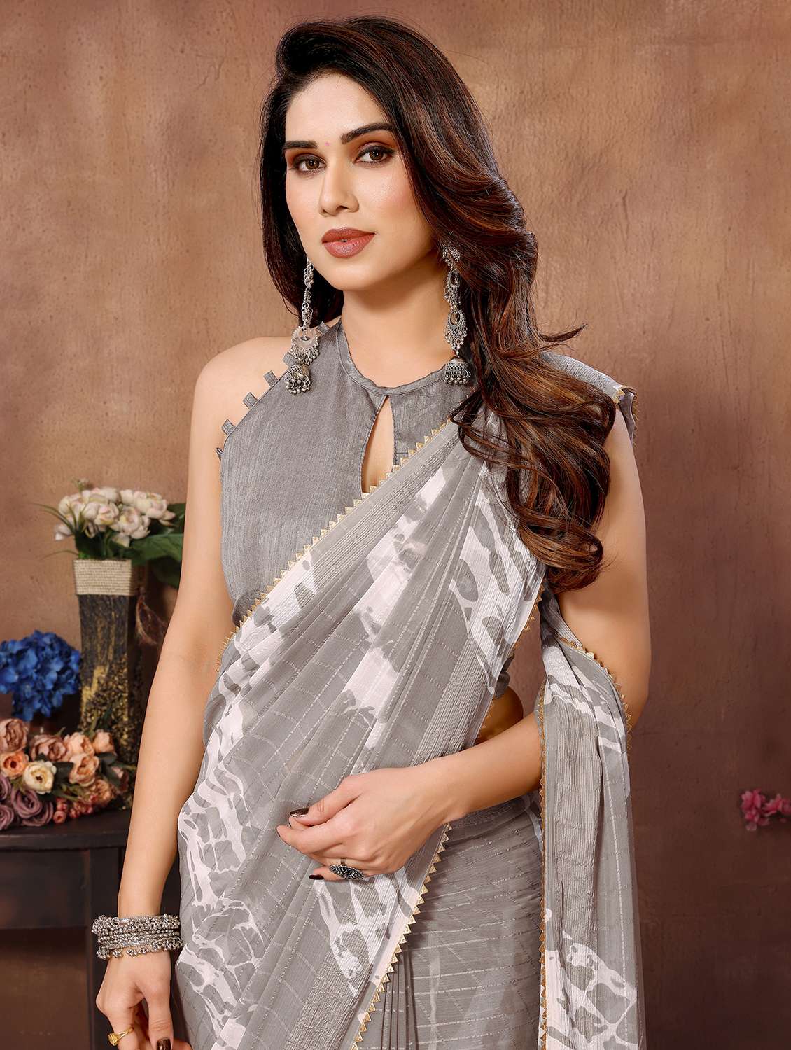 women grey ready to wear saree with blouse - 21932167 -  Standard Image - 3