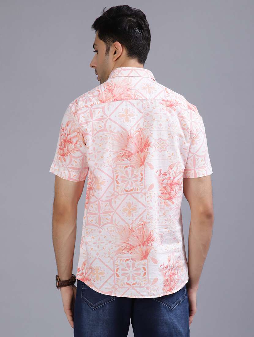 men printed collared short sleeve shirt - 21932322 -  Standard Image - 3