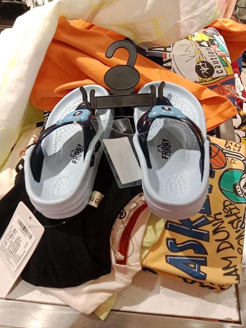 sky blue pvc slippers & flip flop - 21932402 - Standard Image - 0