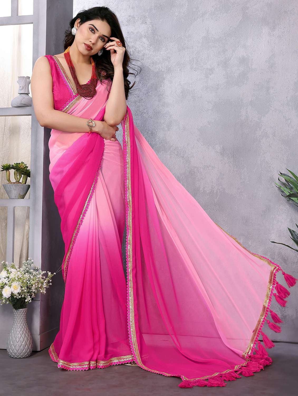 women pink ombre printed saree with blouse - 21932446 - Standard Image - 3