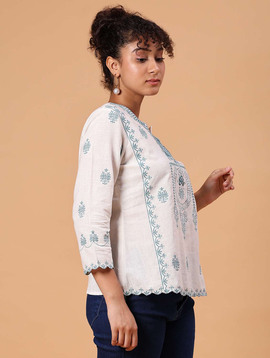 women embroidered notch neck a-line kurti - 21932545 -  Standard Image - 5