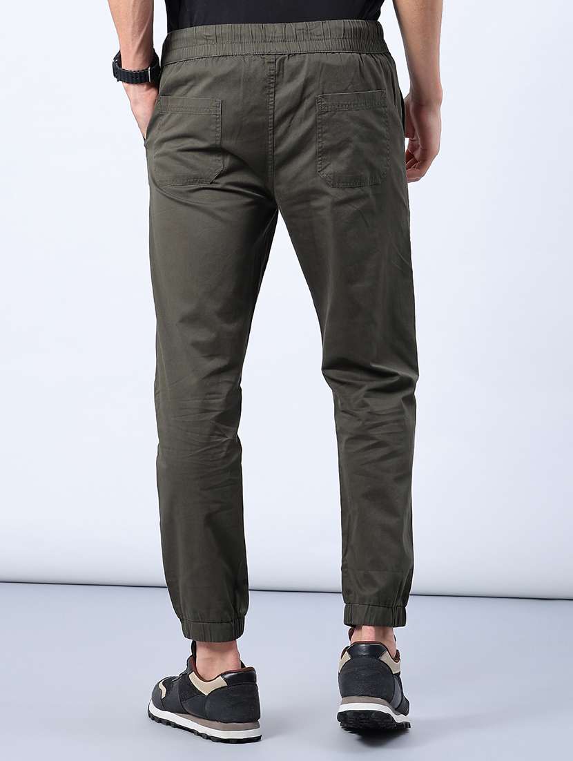 men solid mid rise relaxed fit jogger - 21932701 -  Standard Image - 3