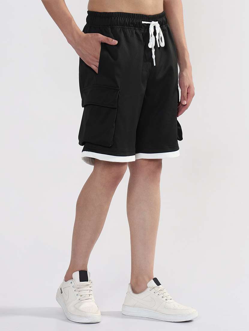 men black solid low rise relaxed fit cargo shorts - 21933431 -  Standard Image - 3