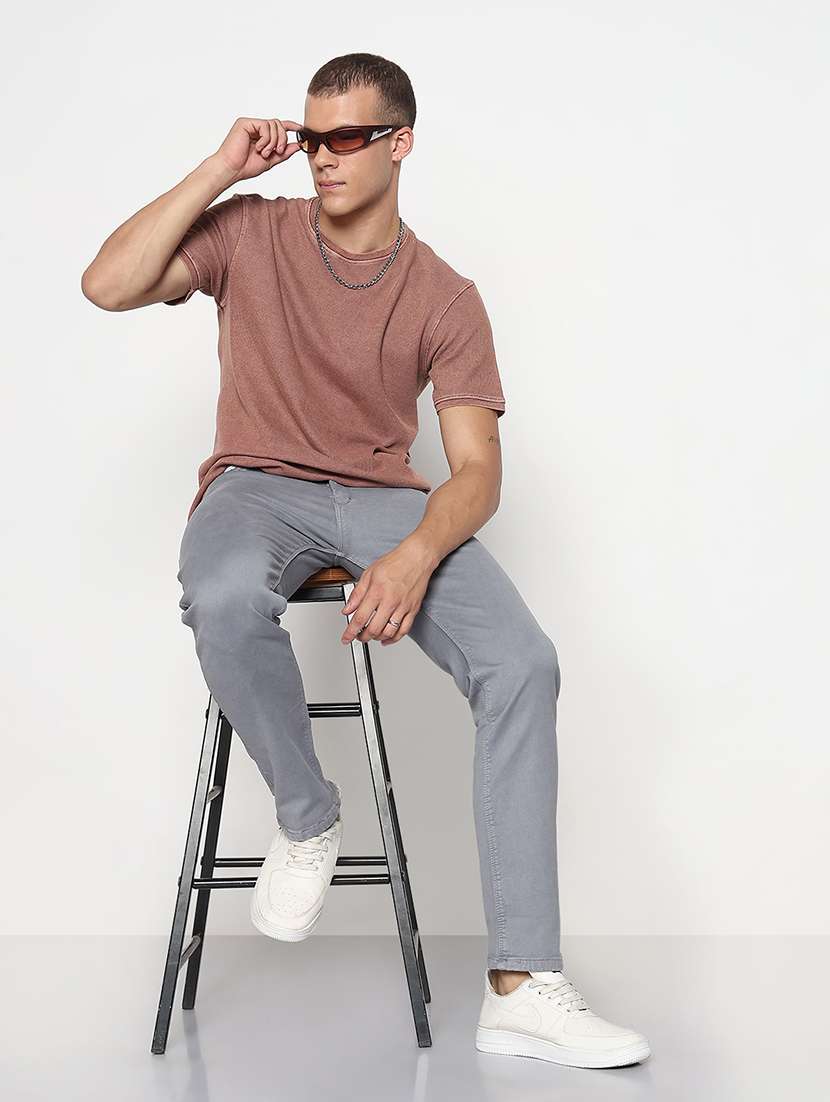 men solid mid rise slim fit jean - 21933435 - Standard Image - 5