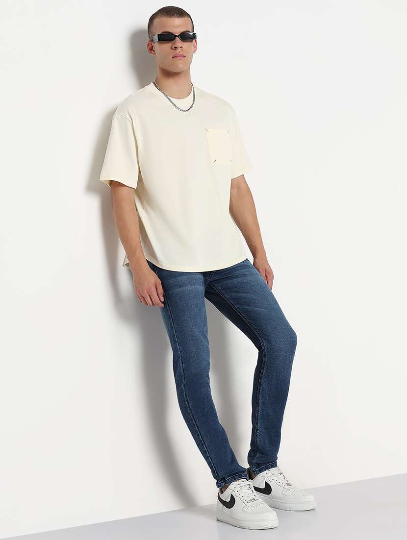 men solid mid rise slim fit jean - 21933445 - Standard Image - 5