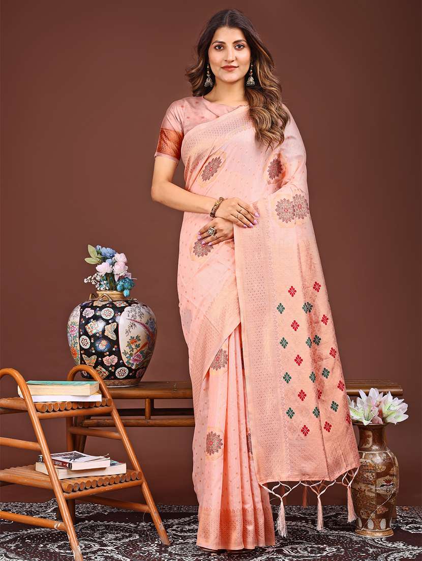 women self design bordered saree with blouse - 21933502 -  Zoom Image - 0