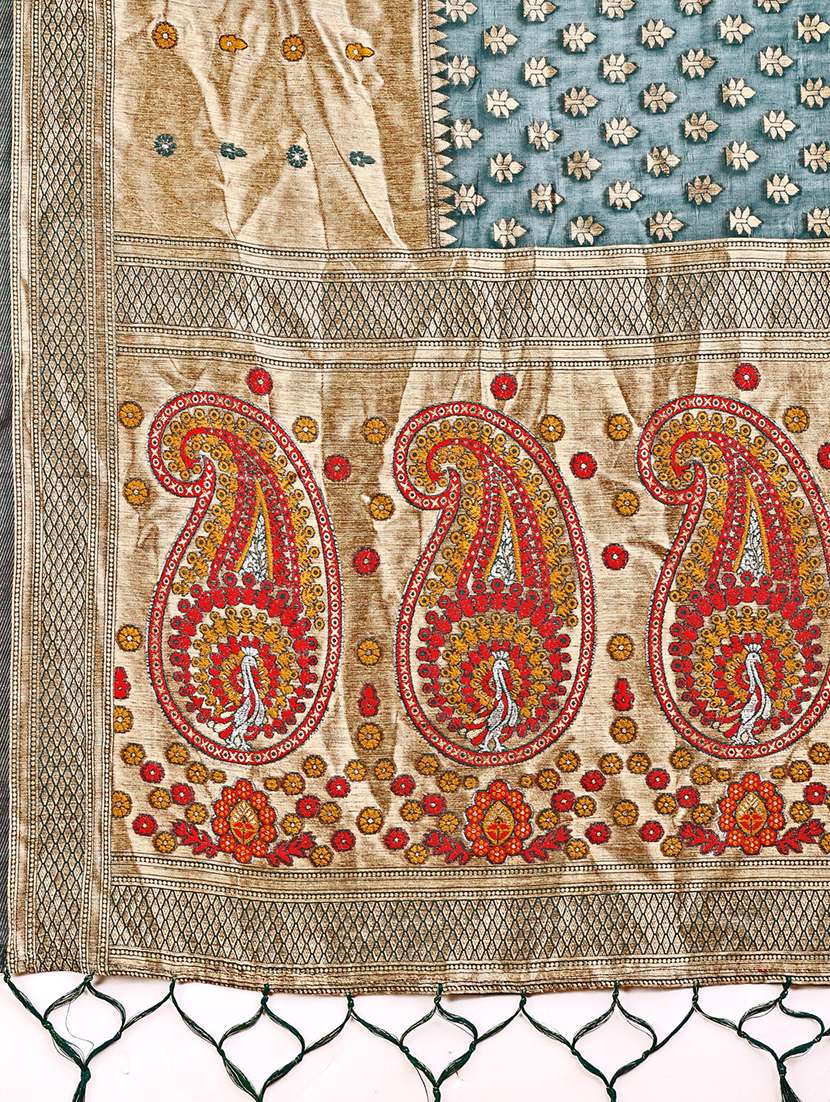 women self design paithani saree with blouse - 21933511 -  Standard Image - 3