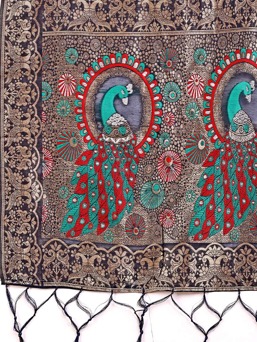 women self design paithani saree with blouse - 21933551 -  Standard Image - 3