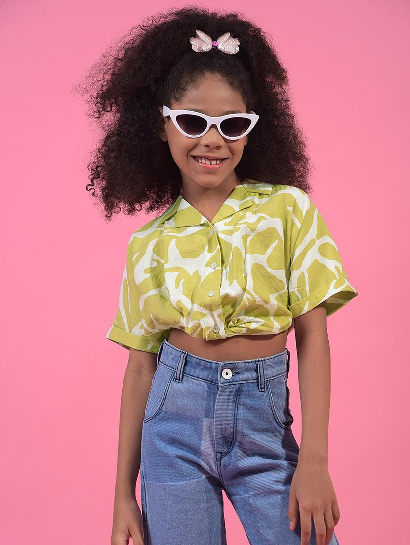 girls printed lapel collared crop shirt - 21933587 - Zoom Image - 0