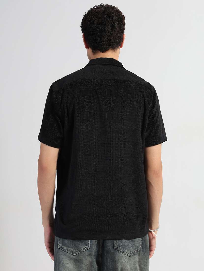 men textured cuban collar short sleeve loose fit shirt - 21933670 -  Standard Image - 3