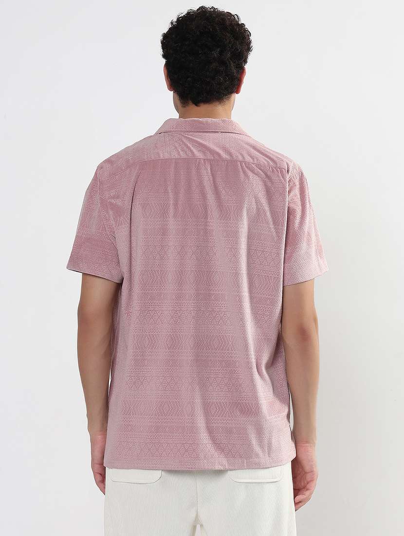 men textured cuban collar short sleeve loose fit shirt - 21933671 -  Standard Image - 3