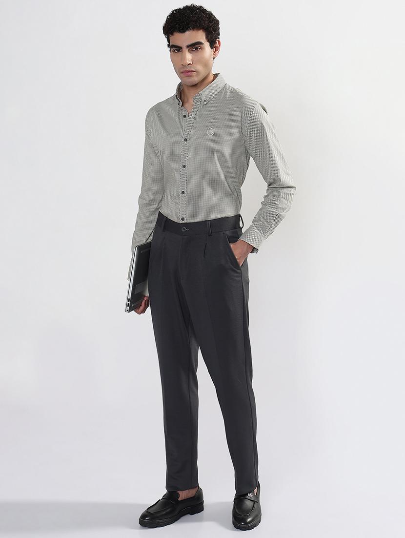 men checkered long sleeve collared formal shirt - 21933684 - Standard Image - 5