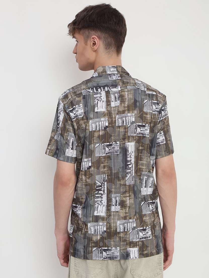 men printed cuban collar short sleeve shirt - 21933697 -  Standard Image - 3