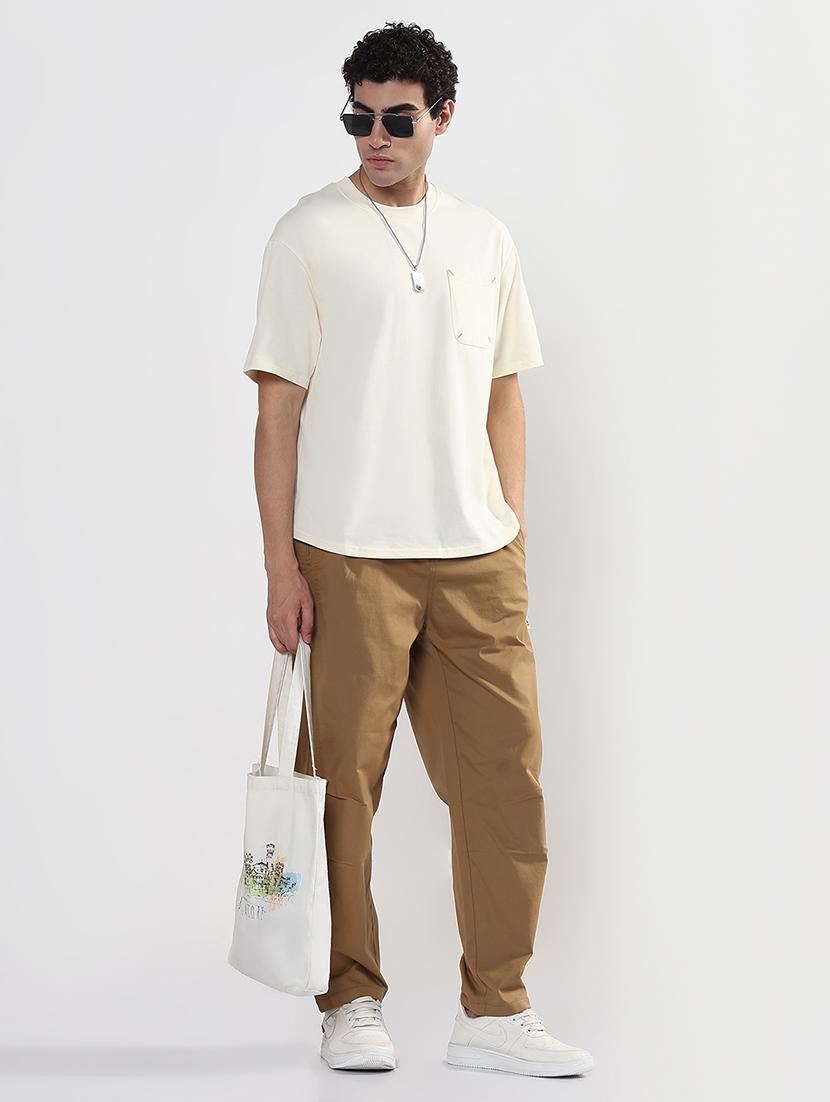 men solid mid rise relaxed fit chinos - 21933711 - Standard Image - 5