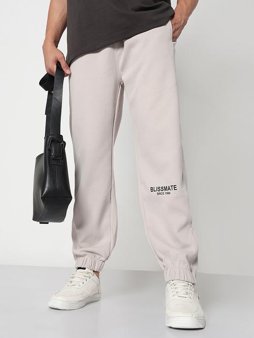 men lavender solid low rise relaxed fit jogger - 21933760 -  Standard Image - 0