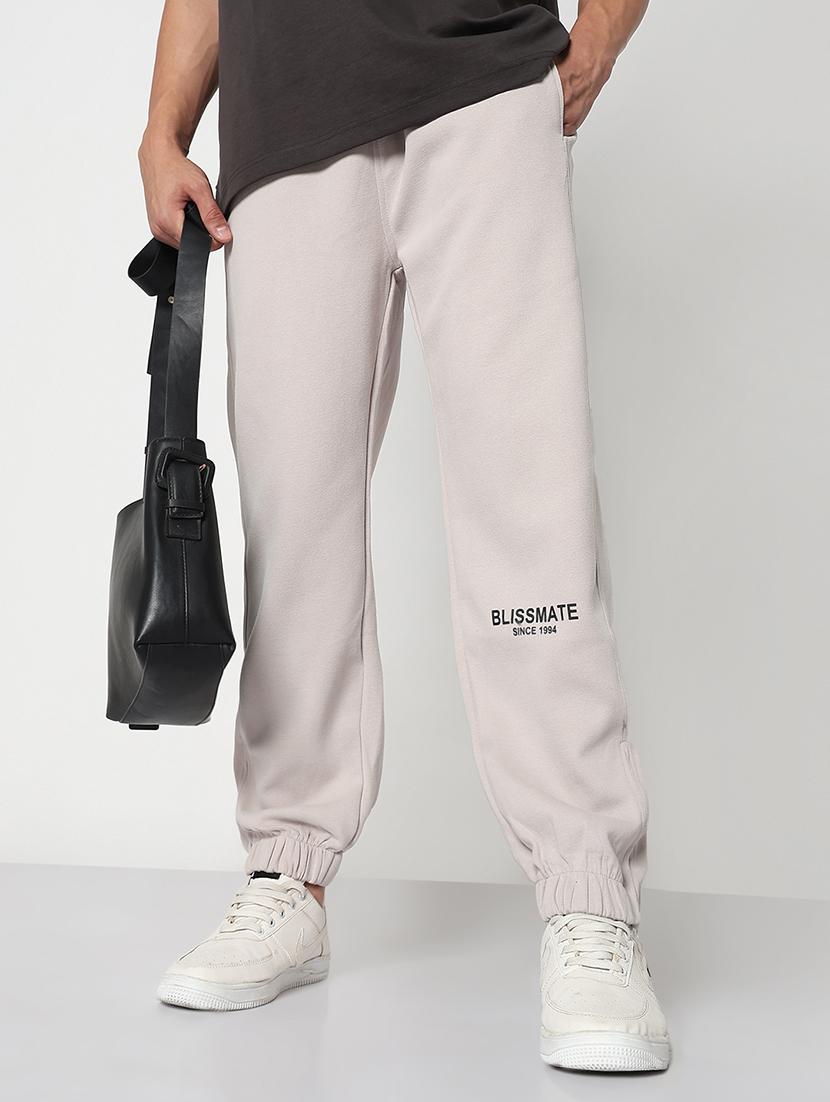 men lavender solid low rise relaxed fit jogger - 21933760 -  Zoom Image - 0
