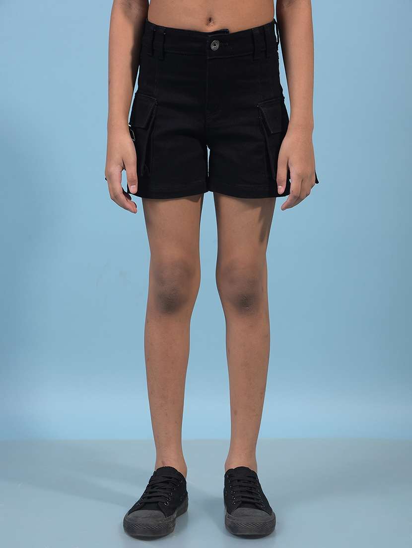 girls solid mid rise regular fit shorts