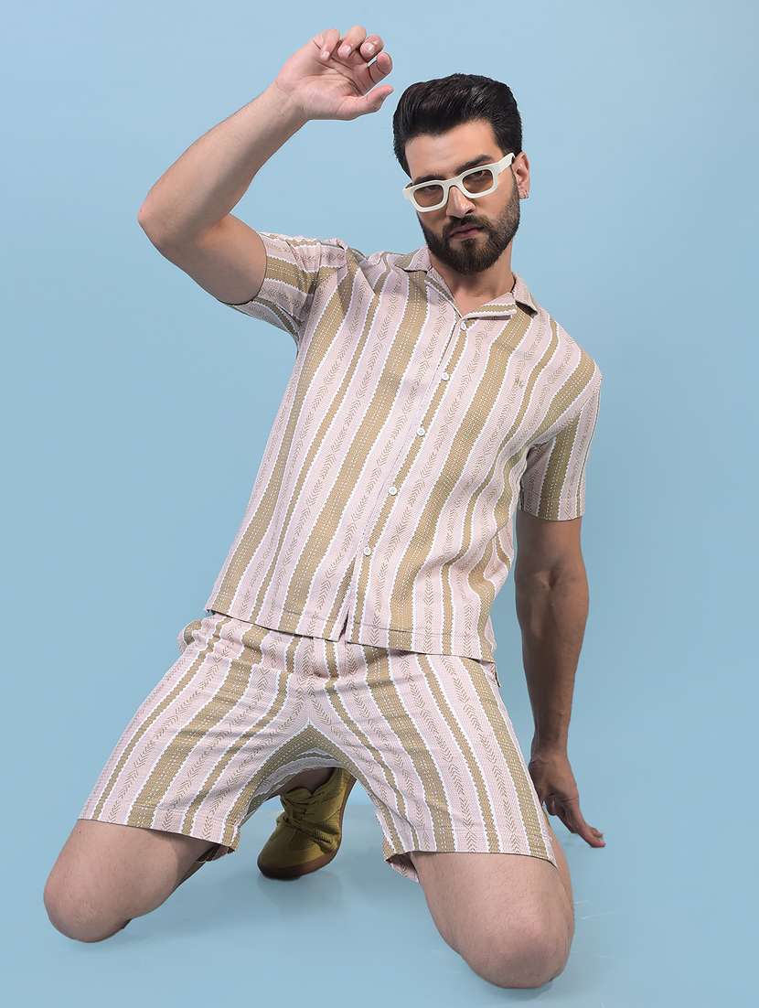 men self design short sleeve slim fit casual shirt - 21933832 -  Standard Image - 5