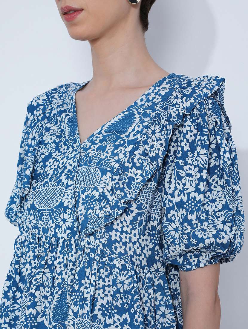 women printed puff sleeve flared top - 21934135 -  Standard Image - 3