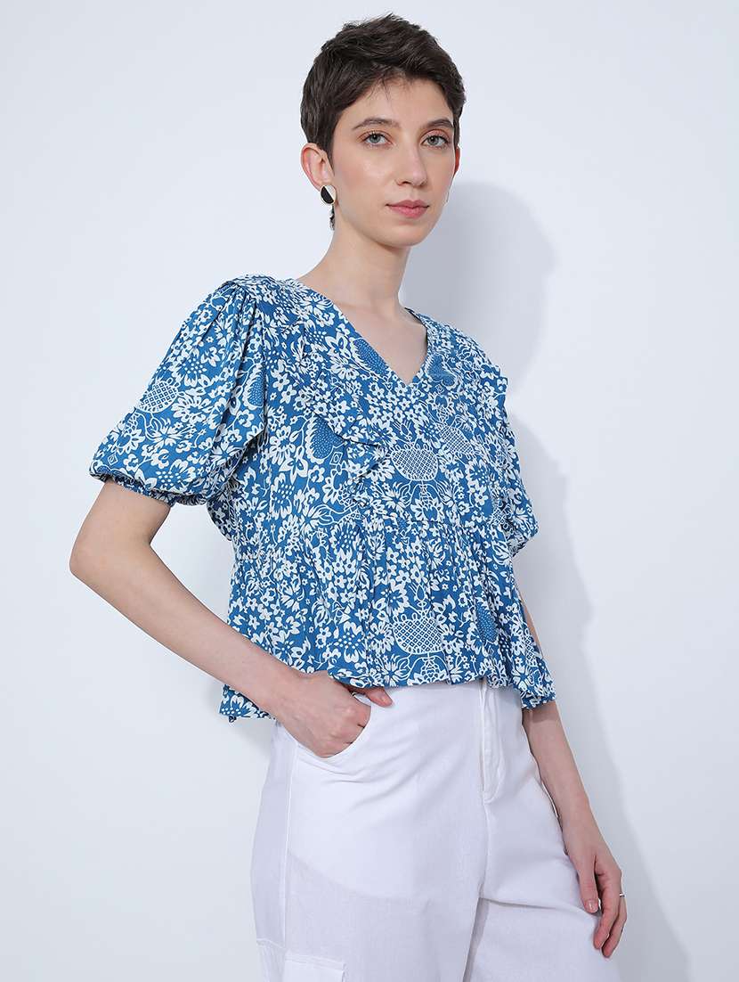women printed puff sleeve flared top - 21934135 -  Standard Image - 5