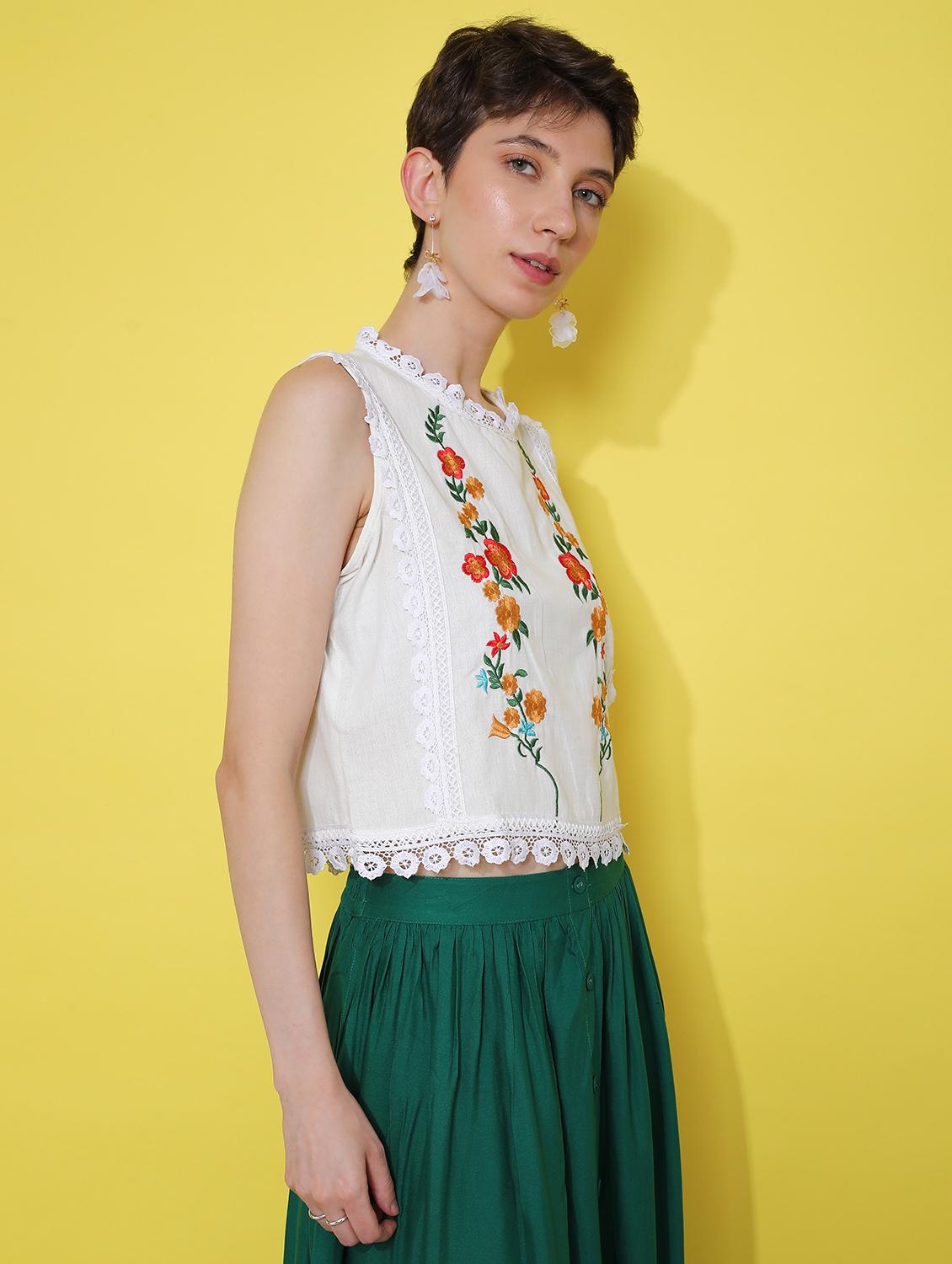 women white embroidered sleeveless crop top - 21934137 - Standard Image - 3