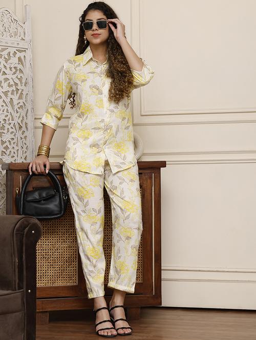 women floral printed shirt and trouser co-ord set - 21934962 -  Standard Image - 0