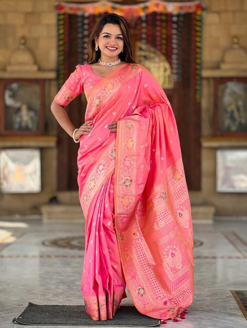 women self design banarasi saree with blouse - 21935115 -  Standard Image - 0