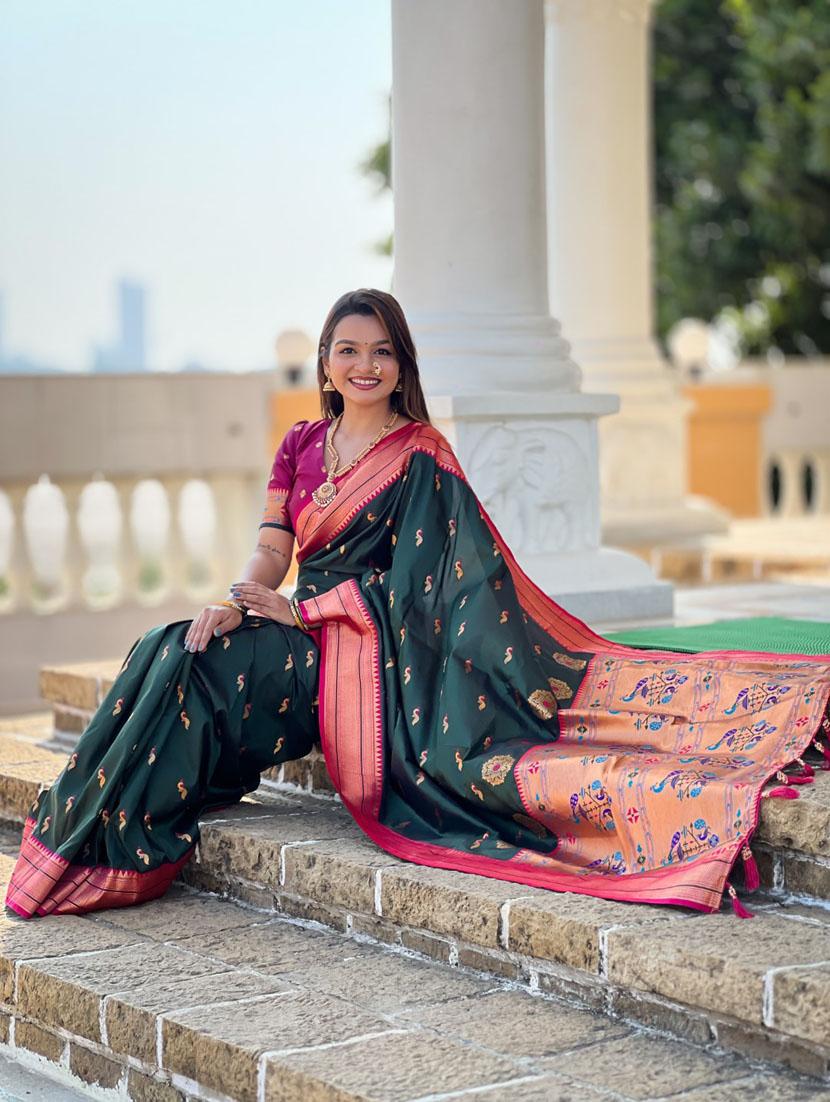 women self design paithani saree with blouse - 21935154 - Standard Image - 3