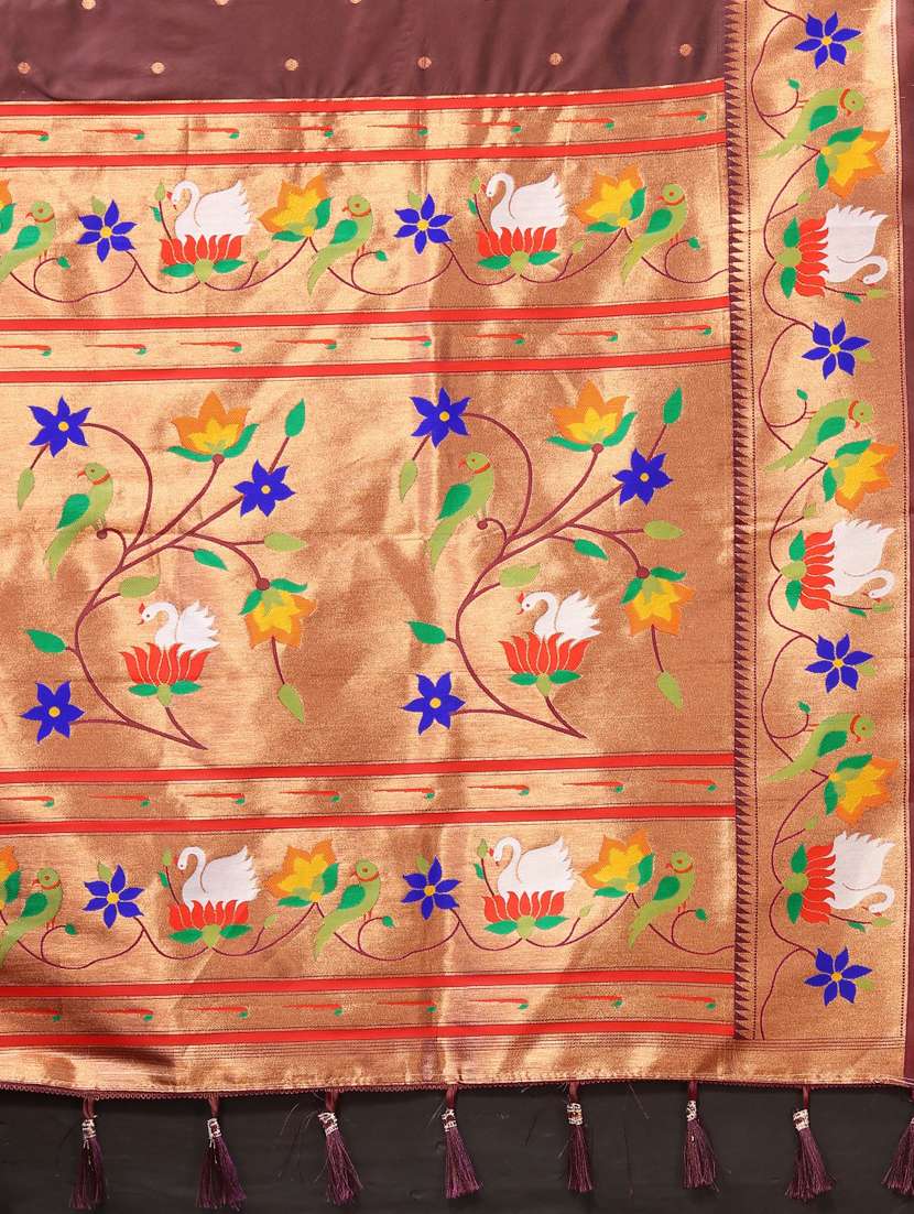 women self design paithani saree with blouse - 21935161 -  Standard Image - 3