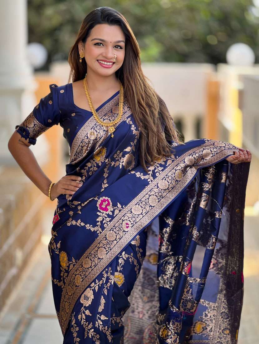 women self design banarasi saree with blouse - 21935175 -  Standard Image - 3