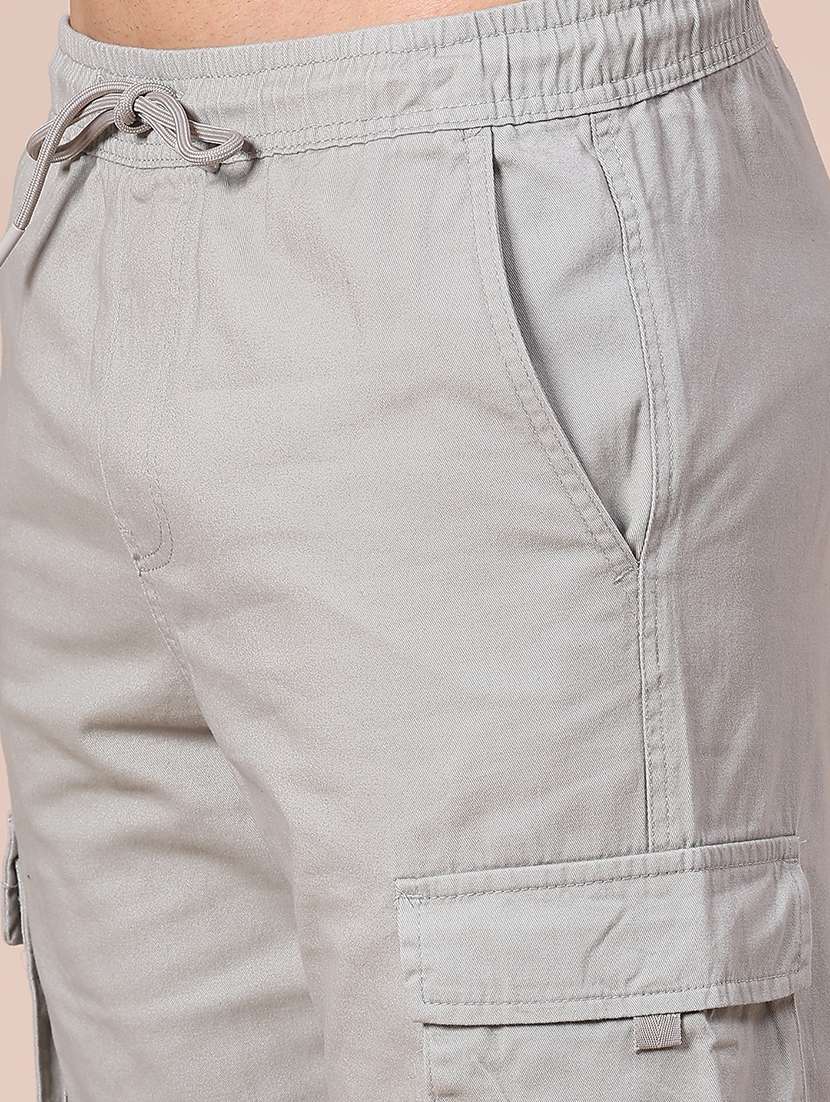 men solid mid rise cargo - 21935213 -  Standard Image - 5