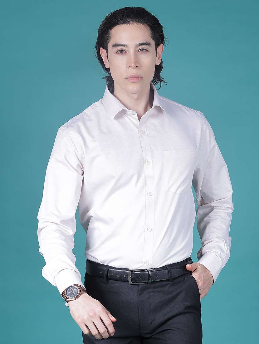 men solid collared long sleeve formal shirt