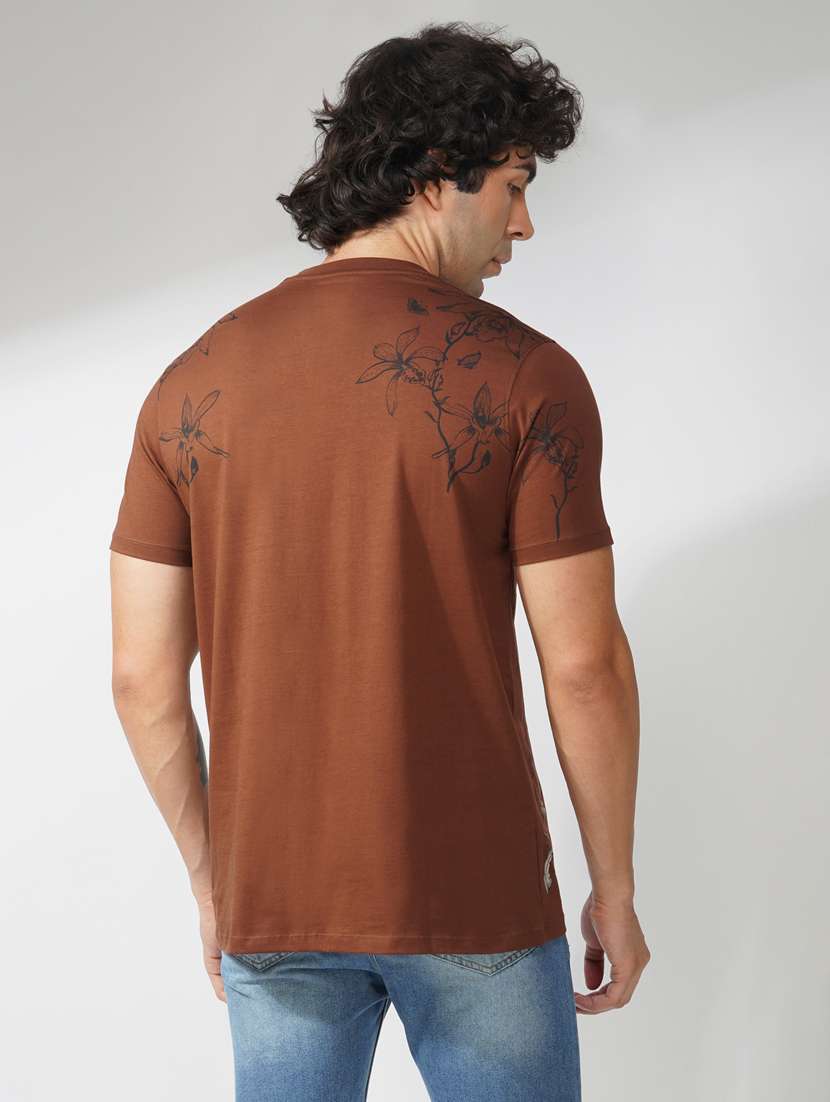 men printed short sleeve regular fit t-shirt - 21935536 -  Standard Image - 3