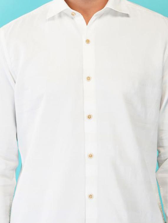 men solid collared long sleeve casual shirt - 21935620 - Standard Image - 5